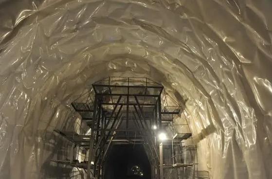 白沙隧道蒸汽增压增温设备 隧道蒸汽减压阀图片 隧道养护拱